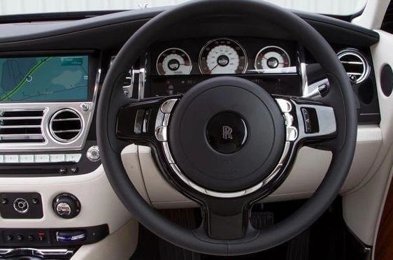 Rolls Royce Wraith    Red